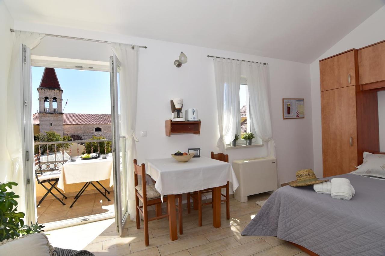 Old Town Studio Apartments Makarska Esterno foto