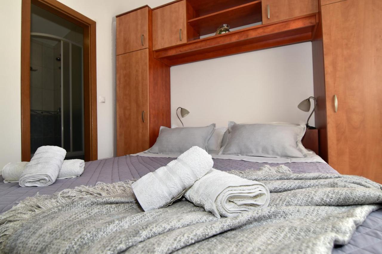 Old Town Studio Apartments Makarska Esterno foto