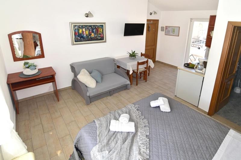 Old Town Studio Apartments Makarska Esterno foto